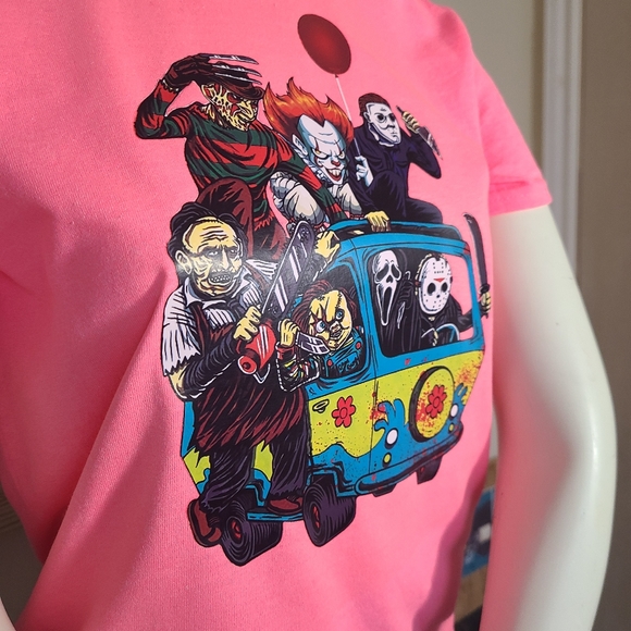Horror Icons In Mystery Machine Van Tshirt - Picture 3 of 4